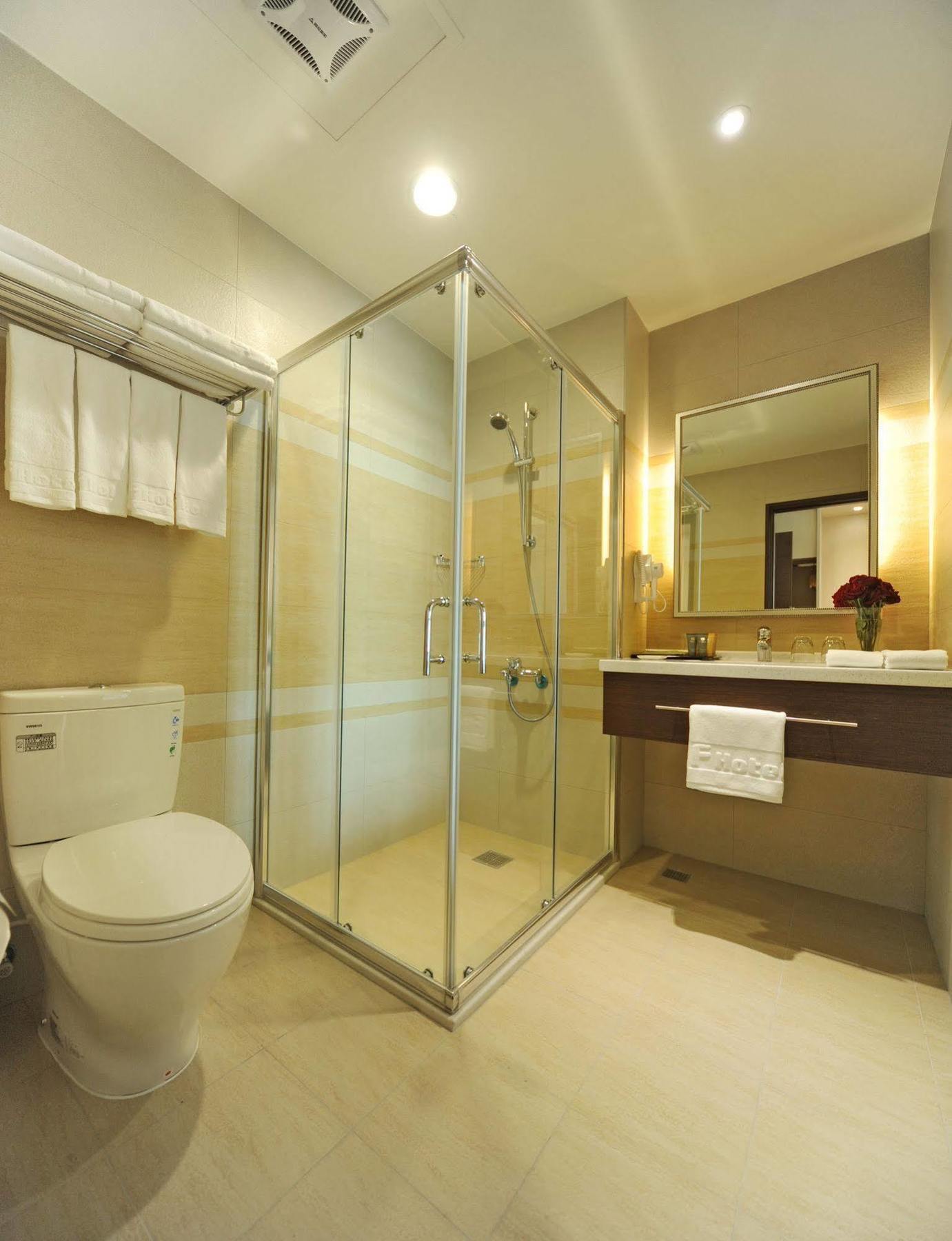 F Hotel - Hualien Kültér fotó