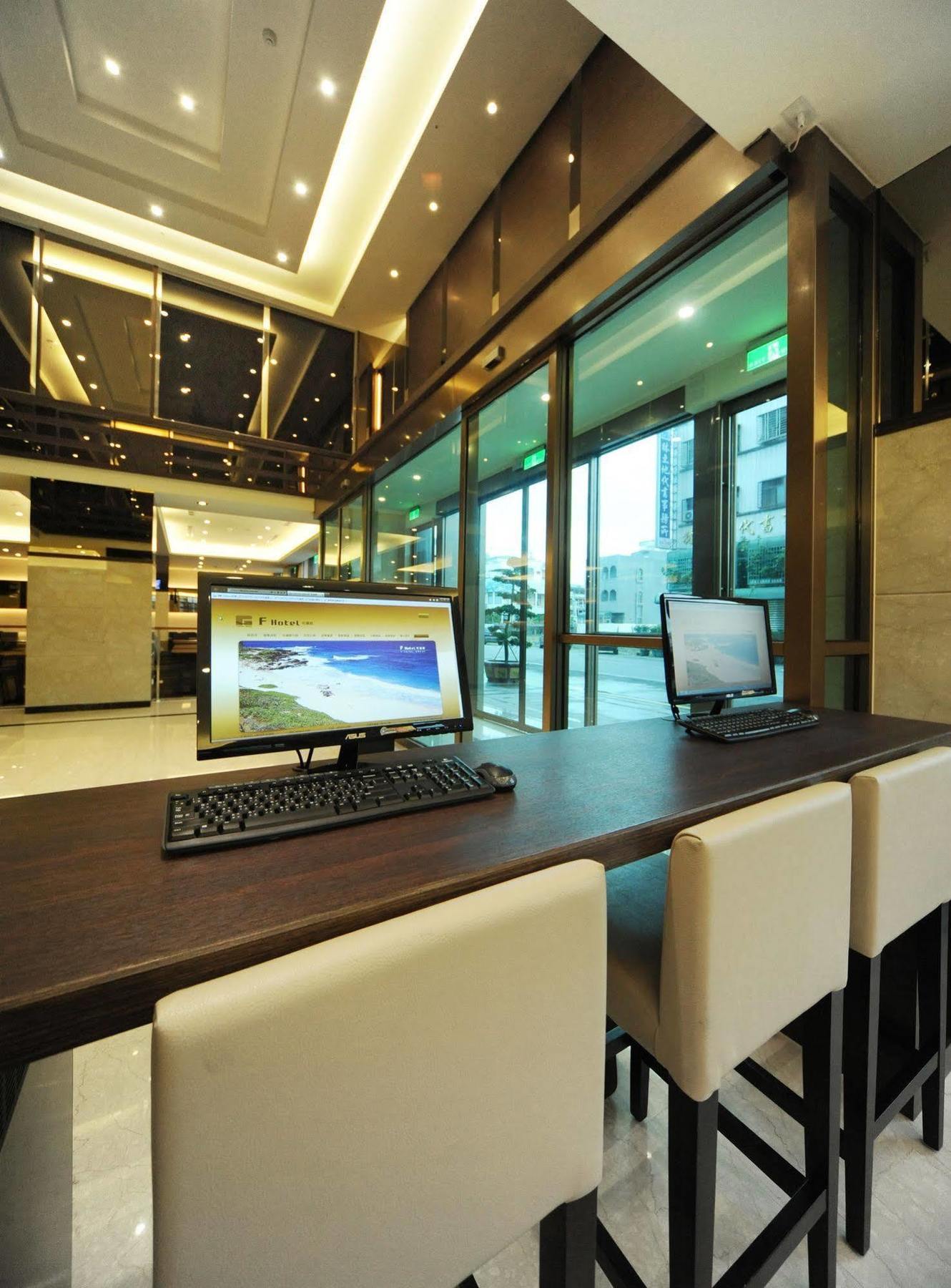 F Hotel - Hualien Kültér fotó